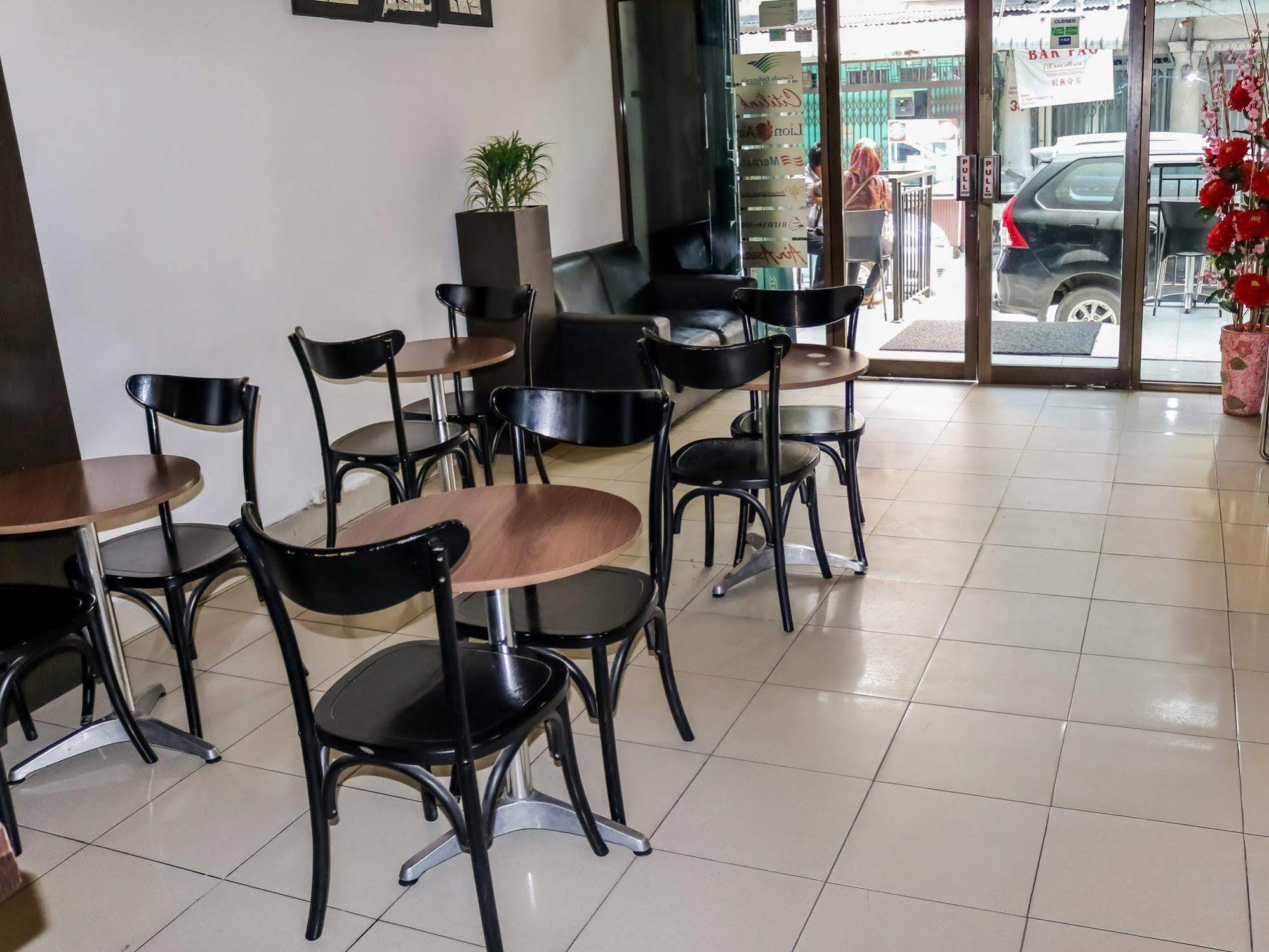 韦斯玛经济酒店 棉兰 外观 照片